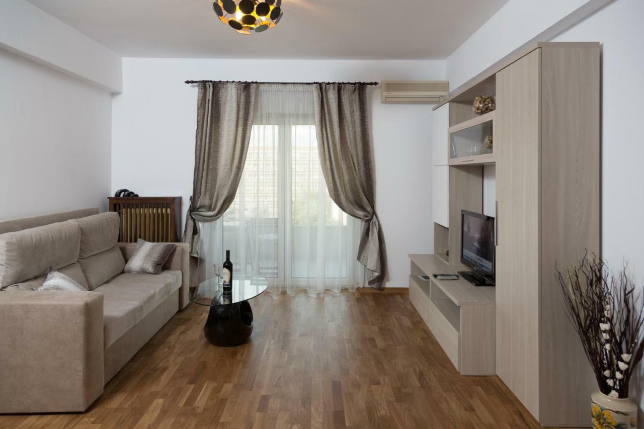 Central Luxury Flat With Terrace - Adela Accommodation - Ideal For Long Stays Bucharest Exterior photo